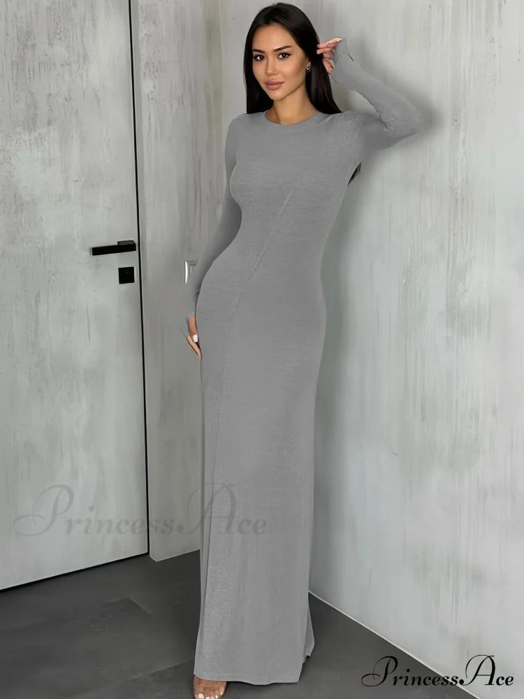 Black Maxi Dress With Long Sleeves and Sleek Silhouette