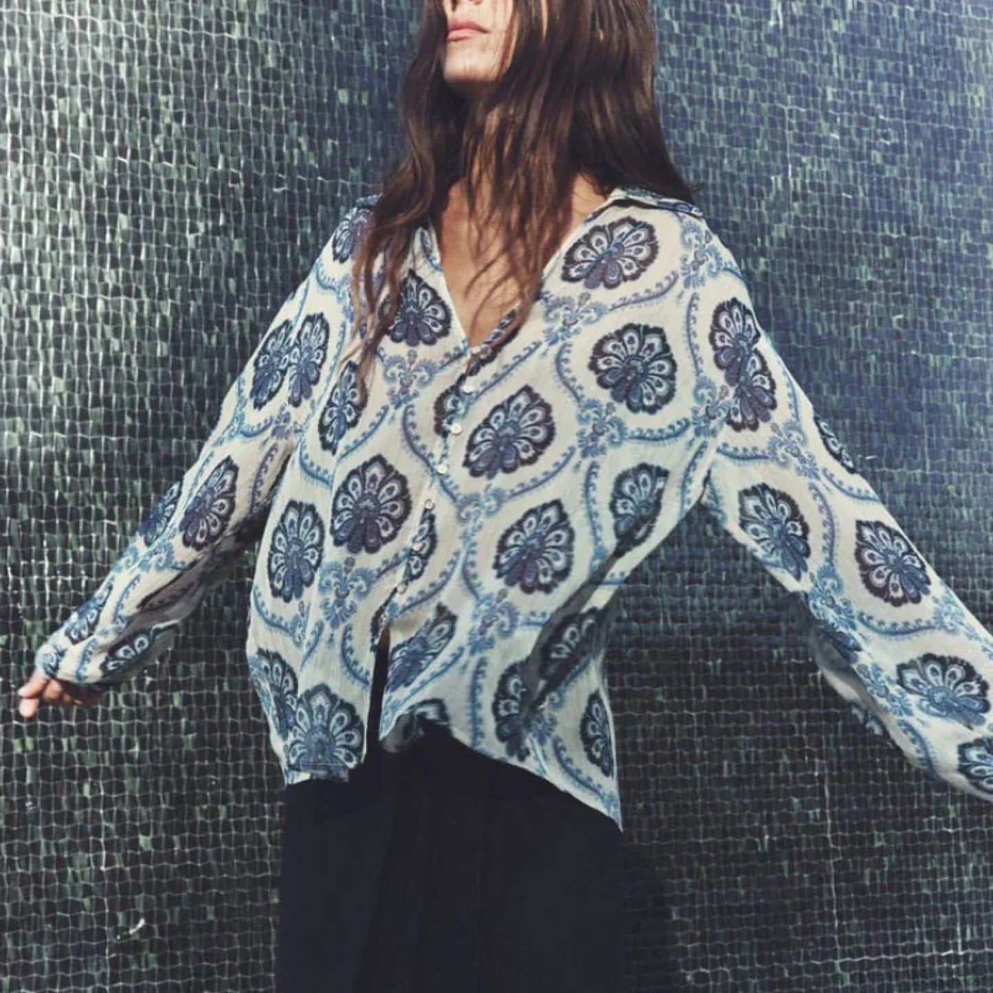 Blue Printed Long Sleeve V-neck Blouse