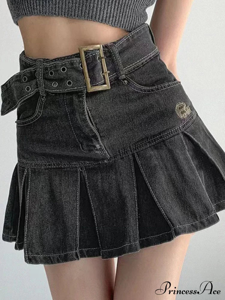 Buckle Belt Low Waist Denim Mini Skirt