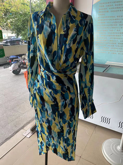 High Waisted Long Sleeves Asymmetric Pleated Printed Split-joint Deep V-neck Midi Dresses