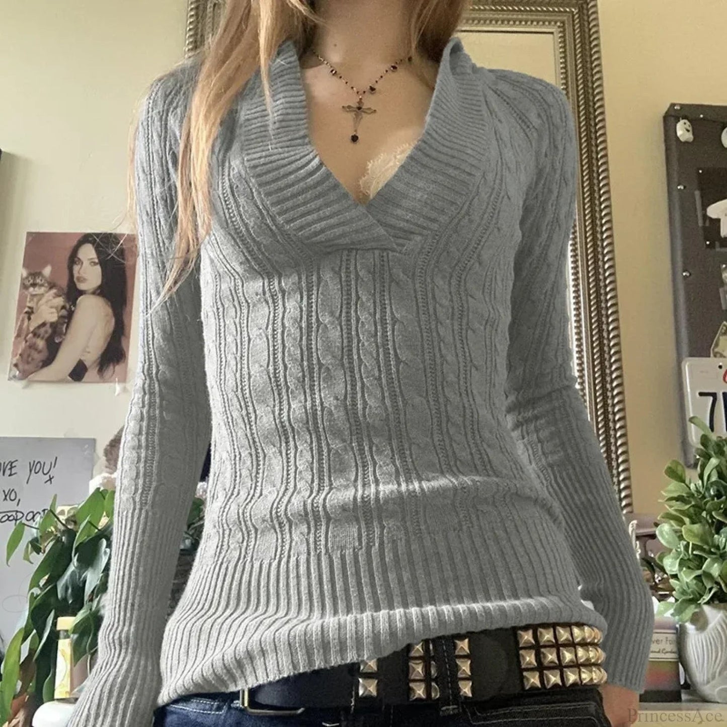 Cable Knitted Slim Fit Hooded Sweater Long Sleeve V Neck