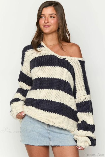 Loose Off-shoulder Striped Sweet Sweater