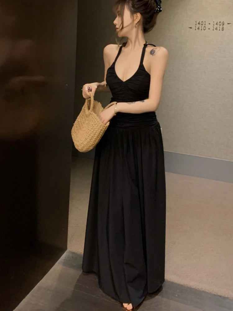 Halter Long Dresses for Slim A-line Holiday Beach Dress Sleeveless V-neck Korean New Spring Summer Clothing