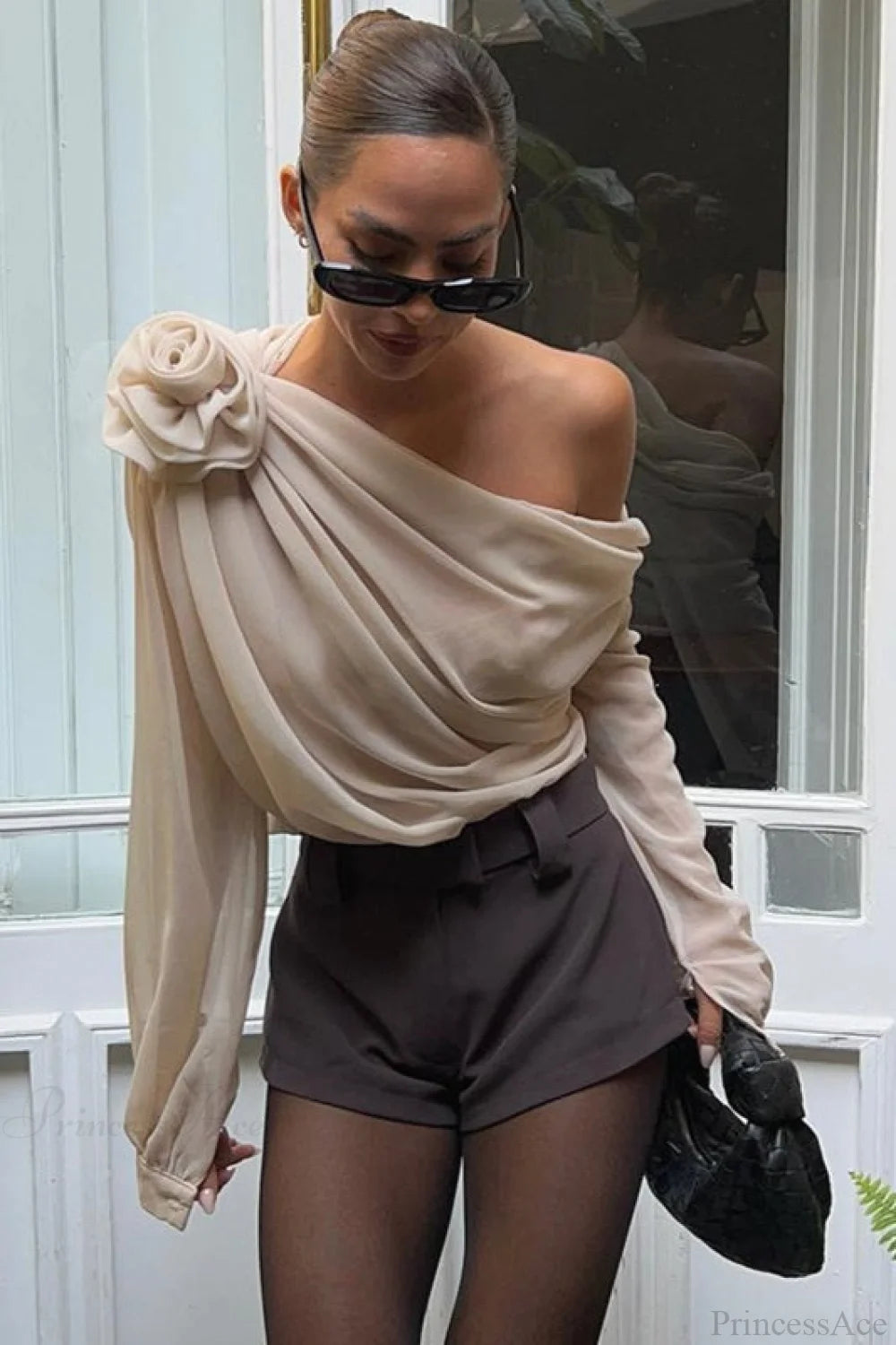 Chiffon Off-the-shoulder Fitted Blouse