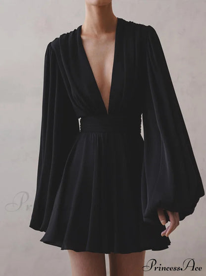 Chiffon Low Cut V-neck Modern Pleated Zip Mini Dress