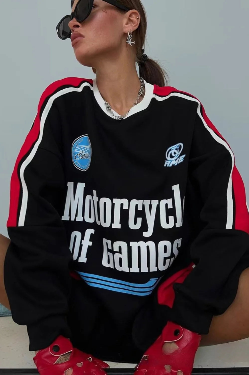Collegiate Color-blocked Long Sleeve Crew Neck Relaxed Sweatshirt
