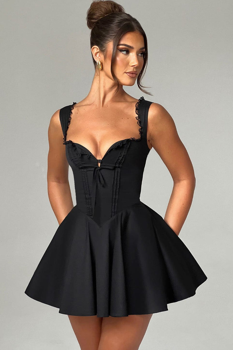 Lace Spliced Backless Mini Dress