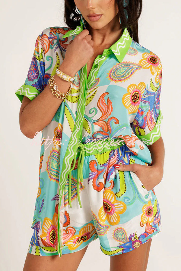 Unique Printed Short-sleeved Loose Shirt and Elastic Waist Drawstring Pocket Shorts Set