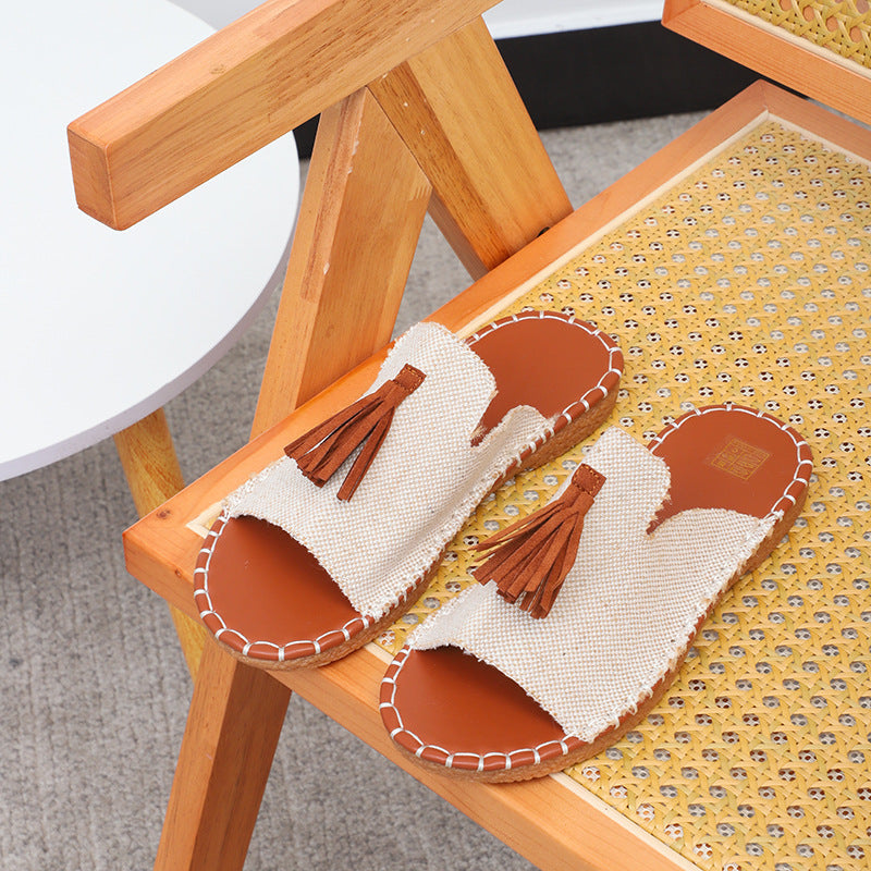 Fashionable Tassel Flat Beach Sandals