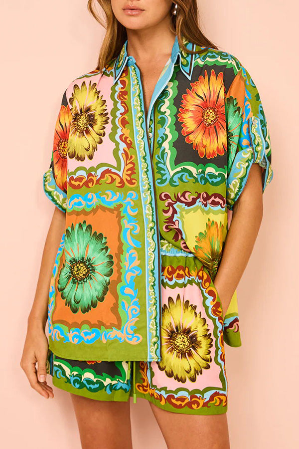 Disco Daisy Unique Print Colorblock Elastic Waist Pocketed Wide Leg Shorts