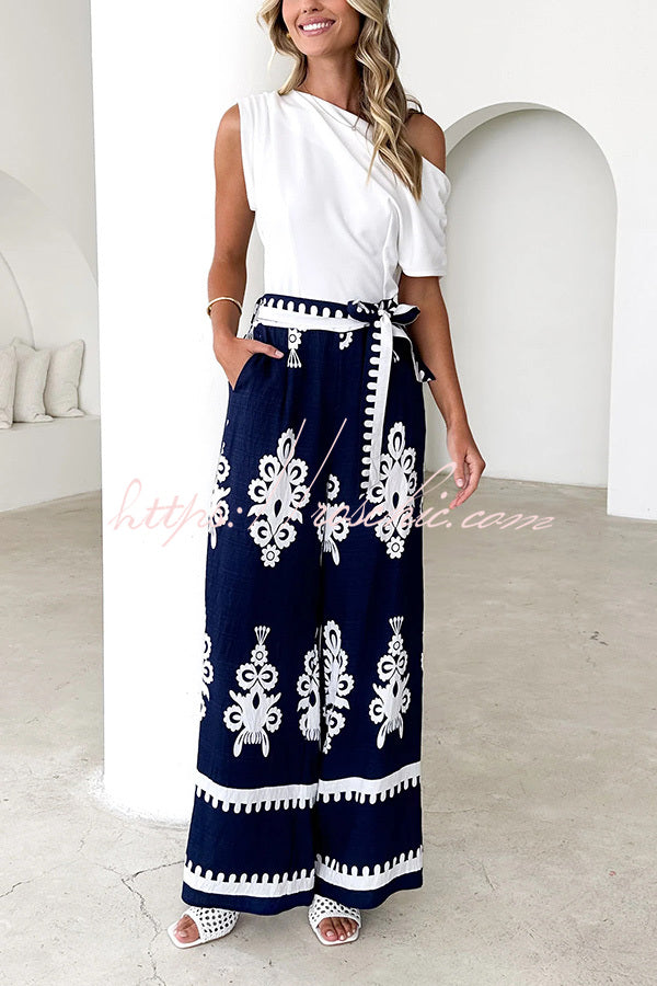 Unique Print Belted Pocket Wide Leg Pants