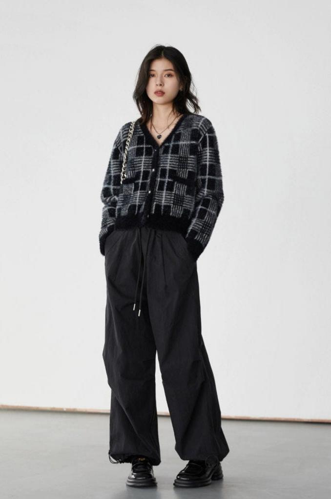 Plaid Fuzzy Cropped Cardigan