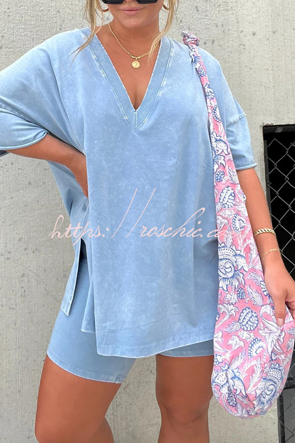 Serena Cotton Blend Oversized T-shirt and Cropped Stretch Cycling Pants