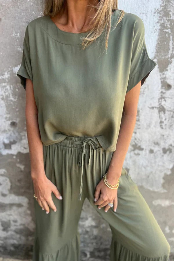 Color Crew Neck Short-sleeved Top and Elastic Waist Tie Pocket Wide Leg Pants Set
