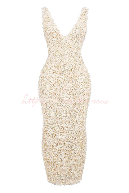 Champagne Party Rose Applique Slit Pencil Maxi Dress