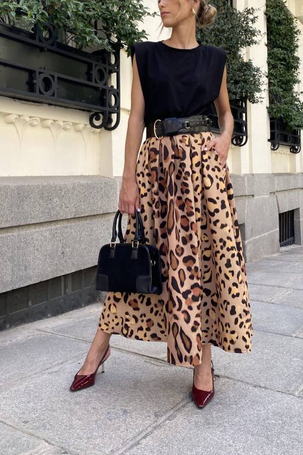 Stylish Leopard Print Large Hem Maxi Skirt
