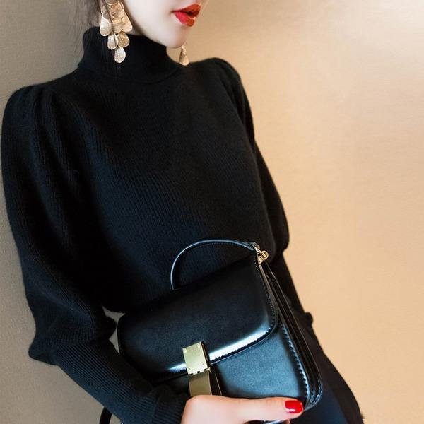 Black Turtleneck Long Puff Sleeve Knit Sweater Tw001