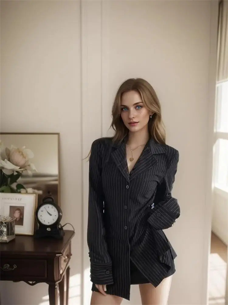 Blouses Black Stripe Slim Fit Shirts Long Sleeve Top Korean Office Lady Aesthetic Shirt