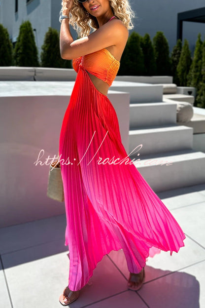Get Ready Gradient Print Cutout Halterneck Pleated Maxi Dress