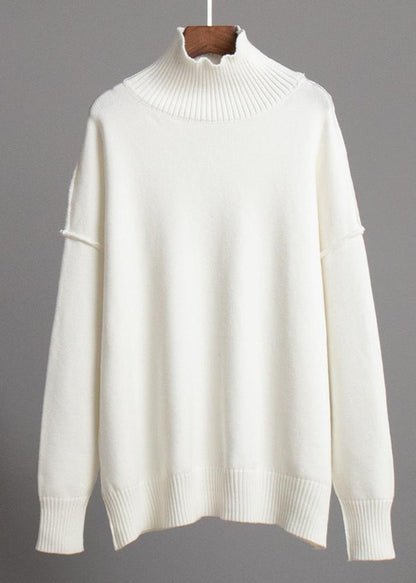 Modern Cozy Turtleneck Sweater - Timeless Comfort and Design