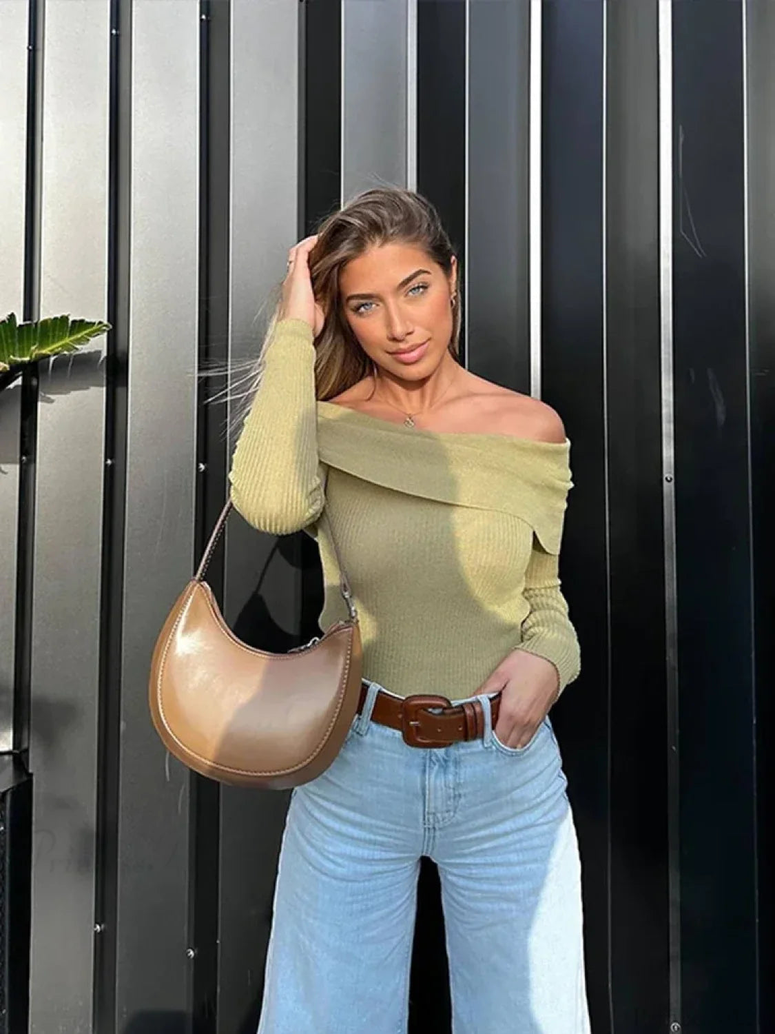 Slim Green Off-shoulder Long Sleeve Female Christmas Sweater
