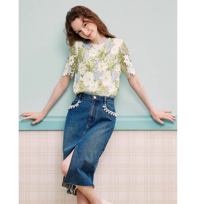 Boutique Green O-neck Hollow Out Embroidery Short Sleeve Blouse