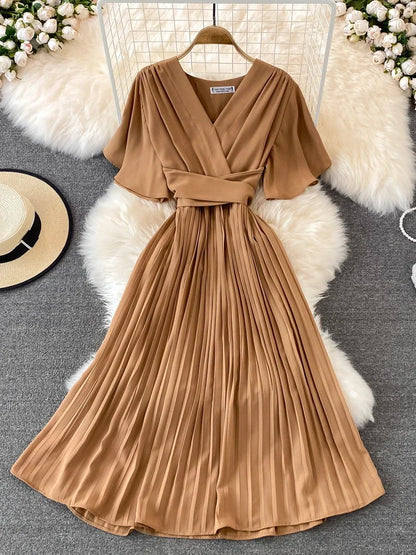Pleated Dress Summer Short Sleeve V-neck Dresses a Line High Waisted Midi Dress