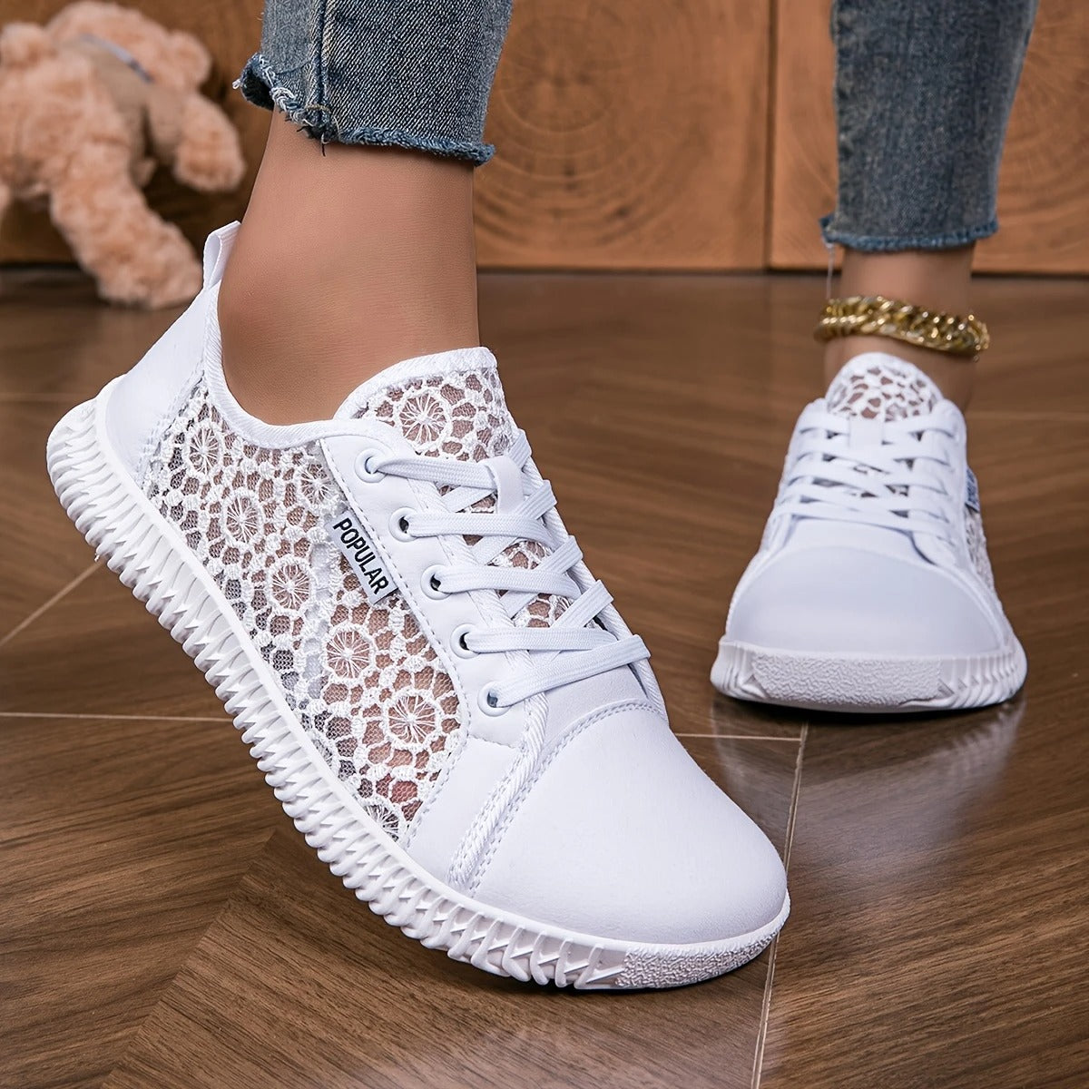 Mariam - Minimalist Lace Up Comfort Shoes