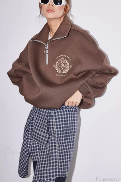Fleece-lined Letter Embroidery Stand Collar Half-zip Sweatshirt
