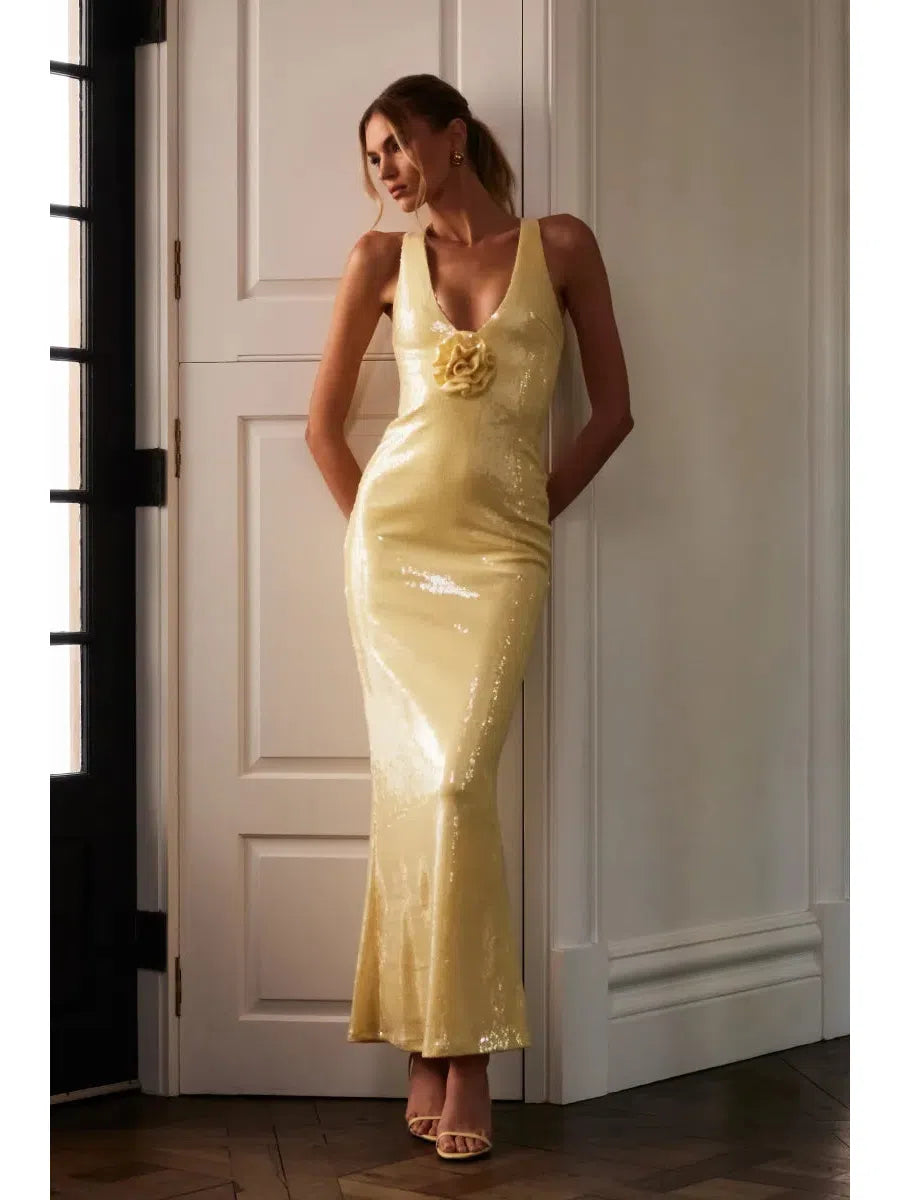 Applique Rose Sequin Backless Maxi Dress