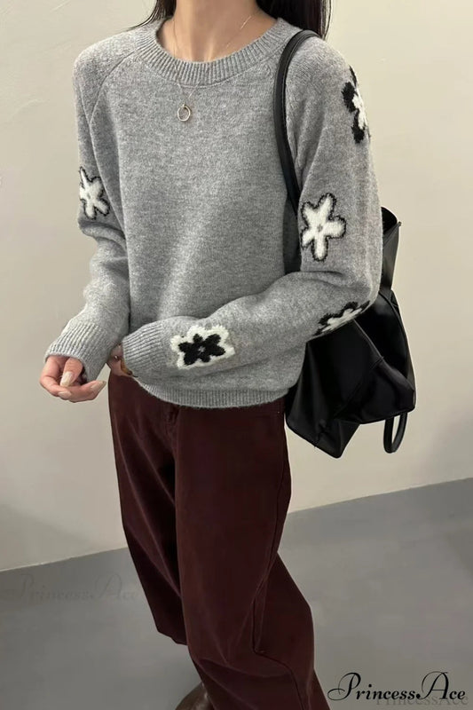 Gray Pattern Slim-fit Loose Pullover Sweater