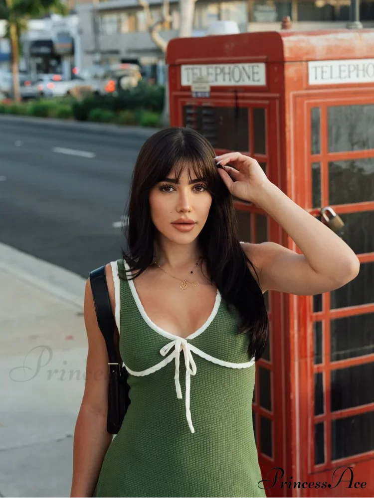 Green Contrast Seam Charming V-neck Knit Mini Dress