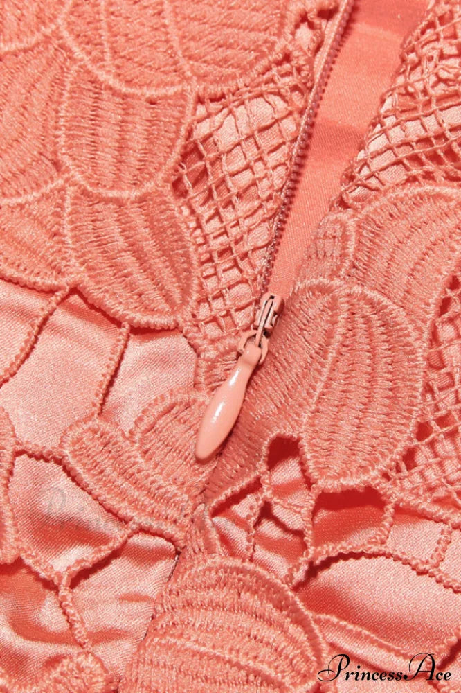 Ilayda Embroidered Charming Lace Mini Dress