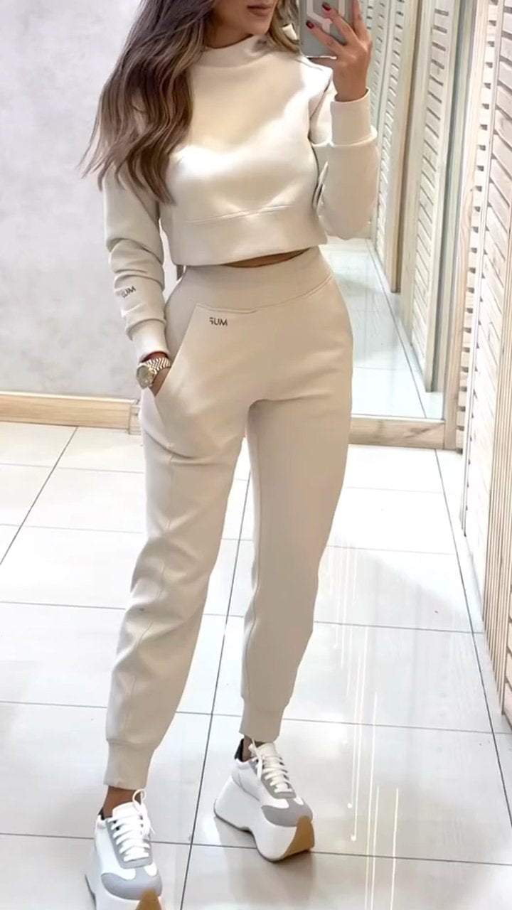 High Collar Long Sleeve Autumn and Winter Sweater Suit