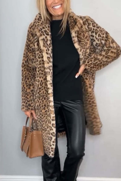 Fashionable Leopard Lapel Faux Fur Winter Coat
