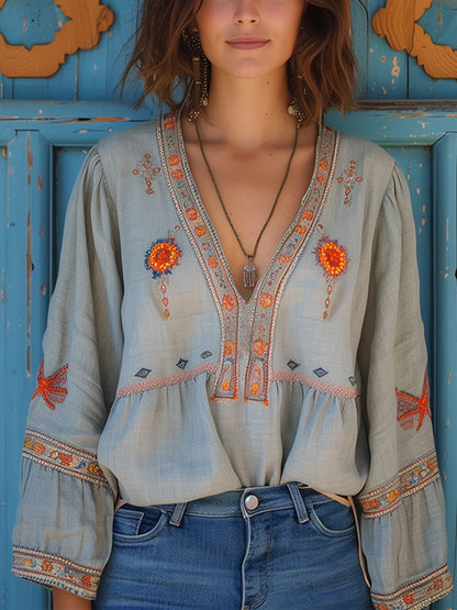 Kaitlyn | ’s Summer Embroidered Blouse