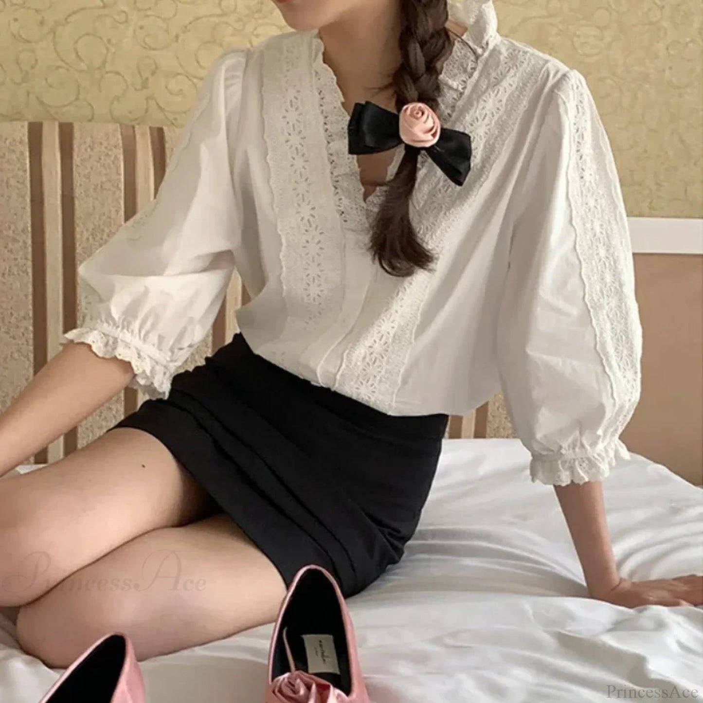 Lantern Sleeve Ruffles V-neck Cotton Office Blouse