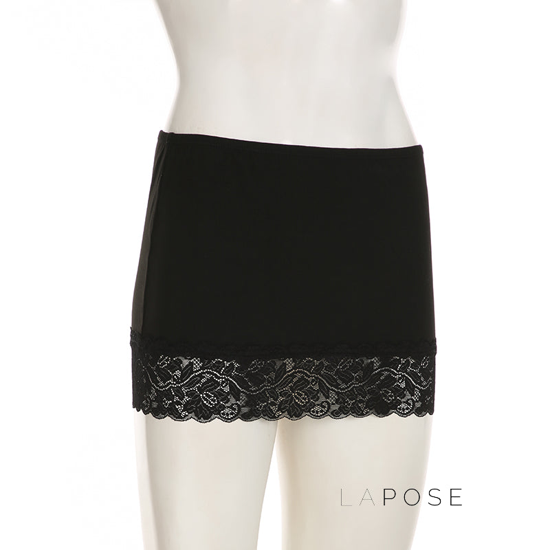 Adalae Bodycon Lace Mini Skirt