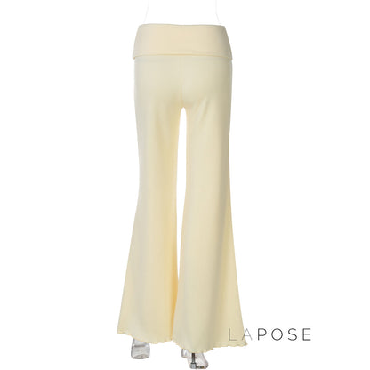 Delylah Low-rise Wavy Flared Pants