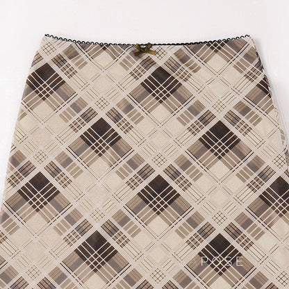 Hayzlee Plaid Bow Midi Skirt