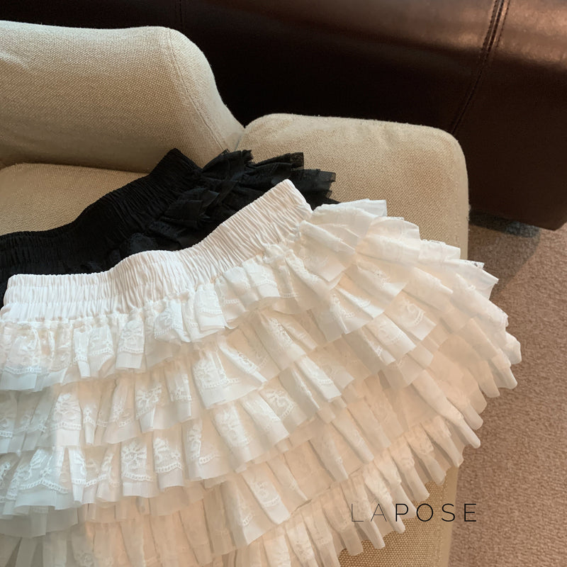 Maeleigh Lace Tiered Mini Skirt