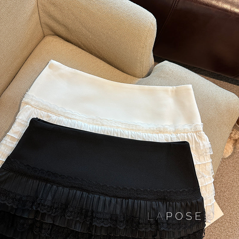 Maliah Tiered Lace Mini Skirt
