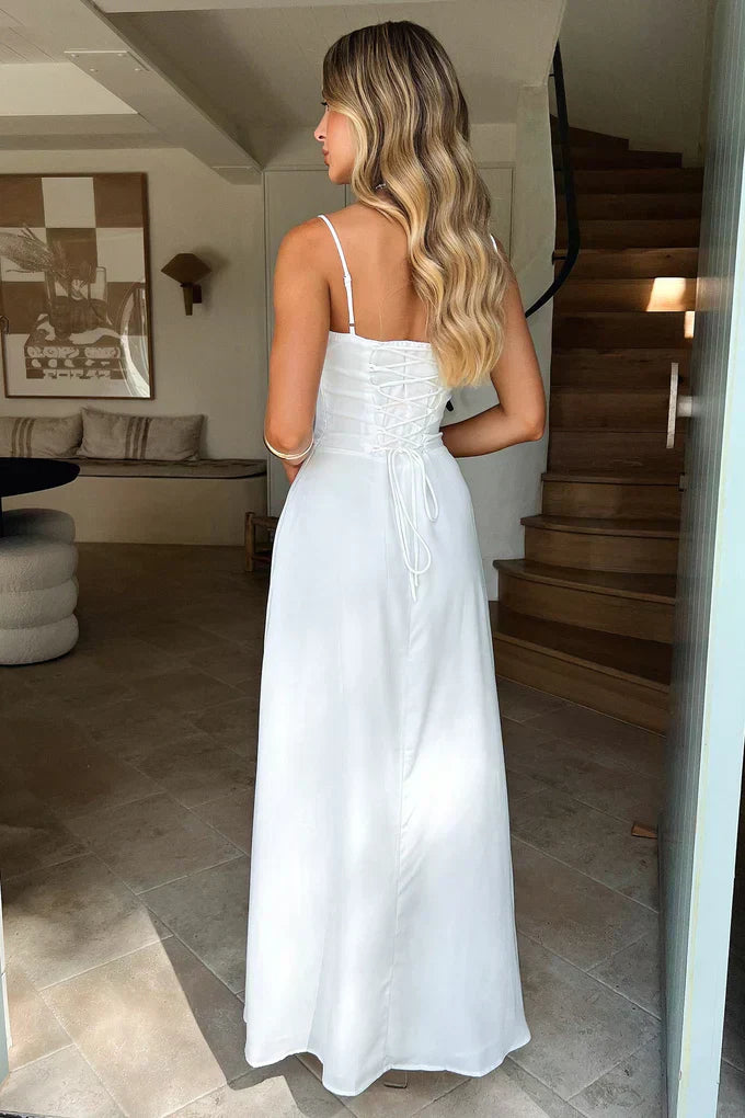 Devian - Effortless Maxi Dress
