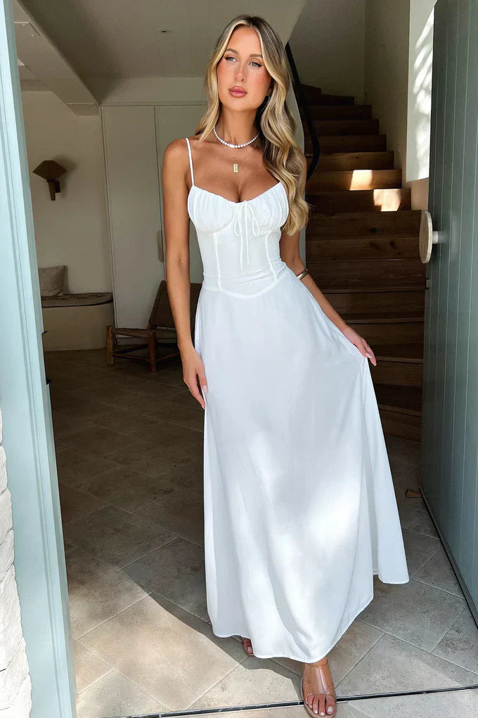 Devian - Effortless Maxi Dress
