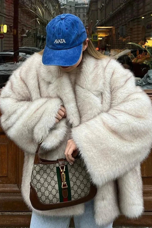 Minimalist Color Plush Tip-dyed Faux Fox Fur Oversized Coat