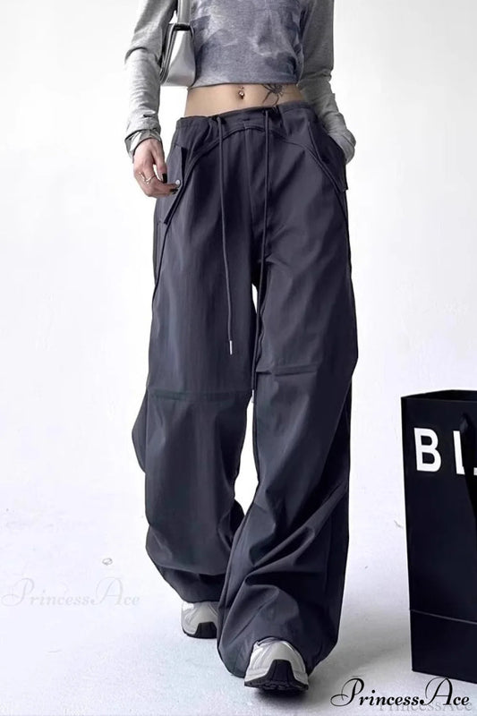 Parachute Wide-leg Cargo Pants