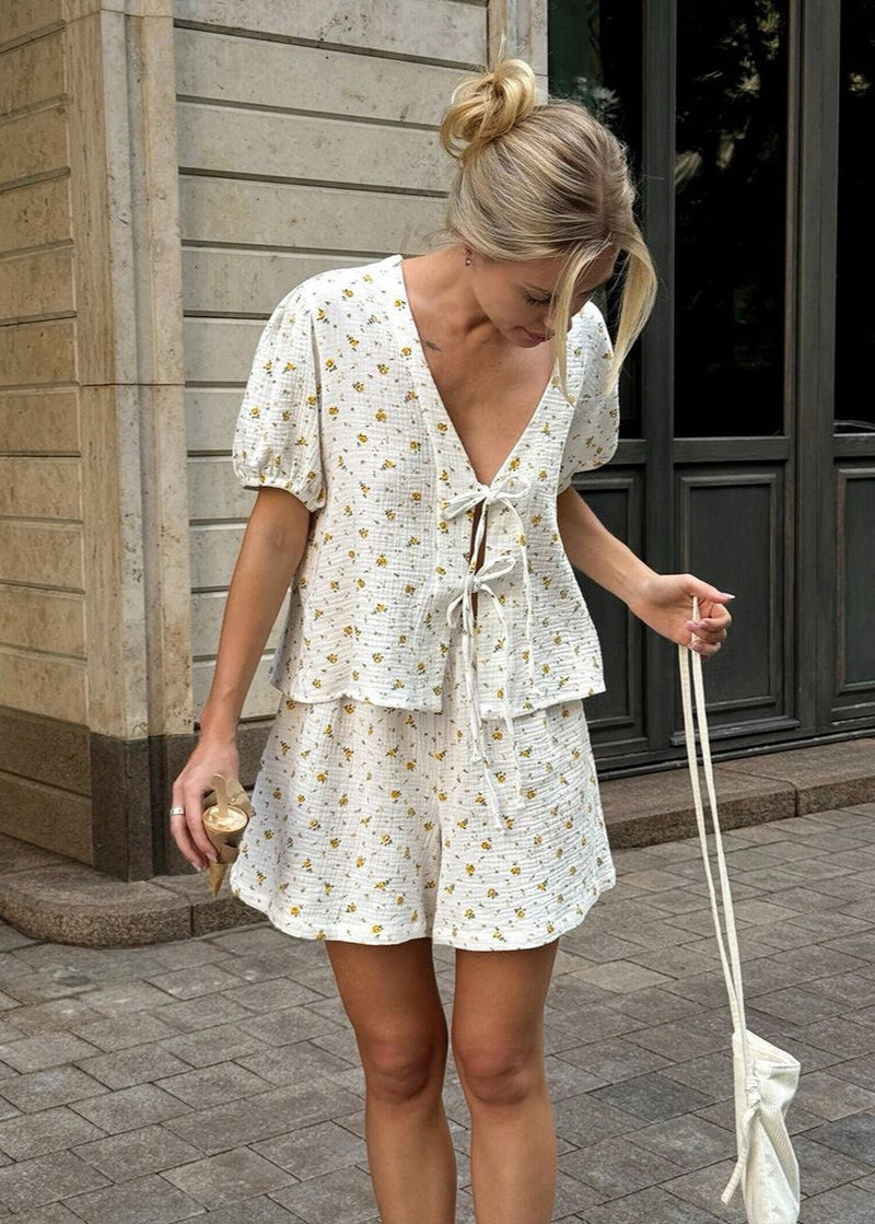 Wildflower Cotton Tie-front Shorts Set