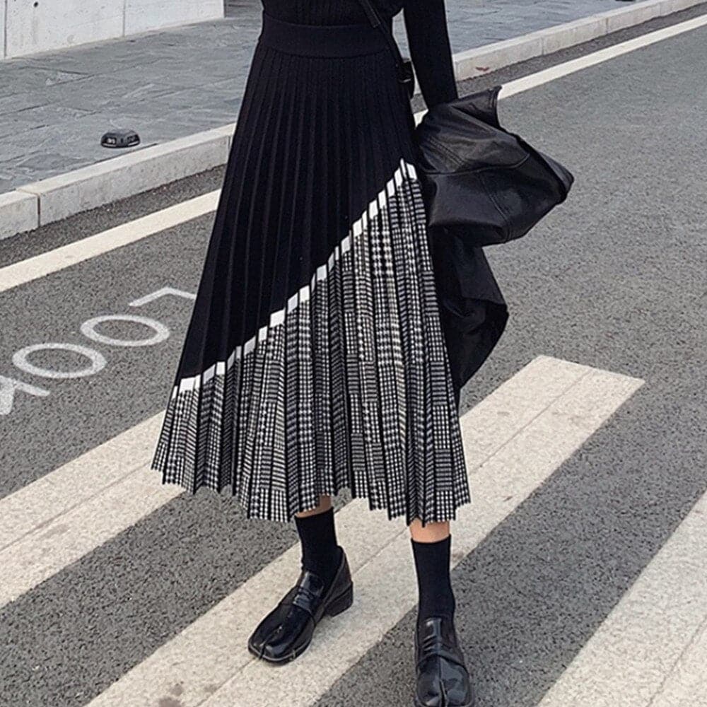 High Waist Pleated Knitted Midi Skirt
