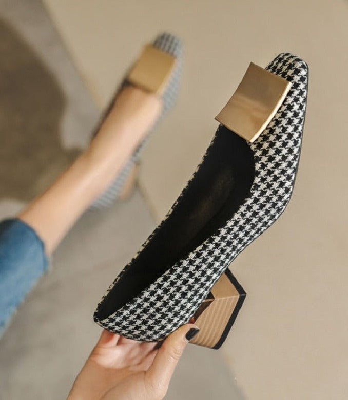 De Mule Shoes