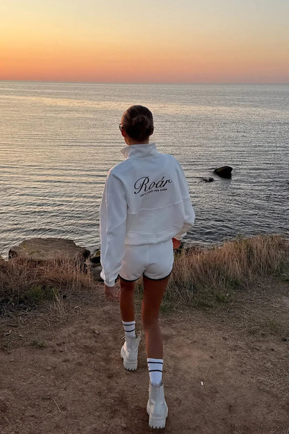 Minimalist Relaxed Stand Collar Half-zip Sweatshirts